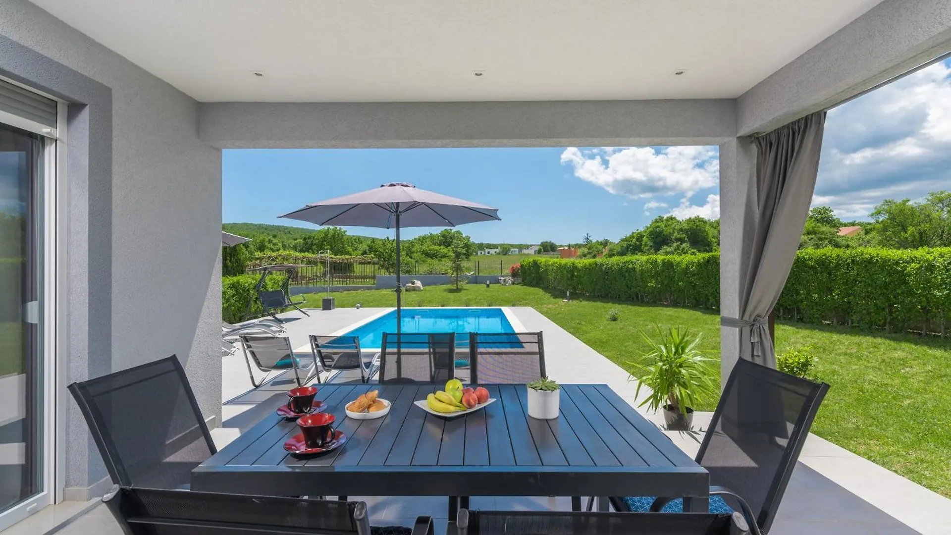 Villa Lovre Labin   Labin (Istria)